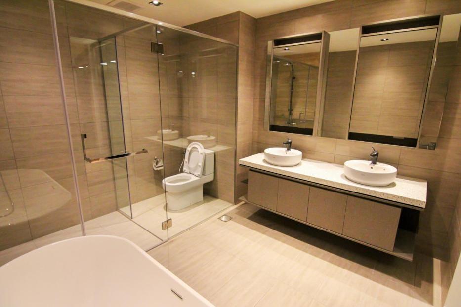 Expressionz Professional Suites By Mykey Kuala Lumpur Exterior foto A modern bathroom