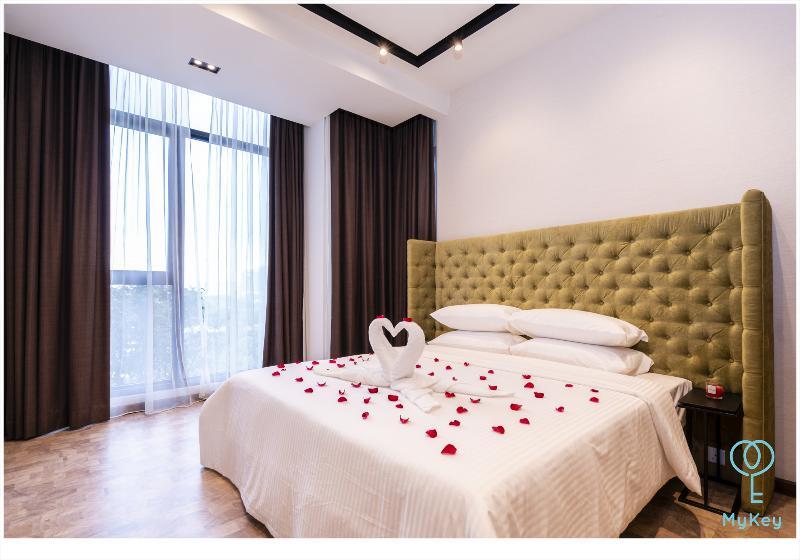 Expressionz Professional Suites By Mykey Kuala Lumpur Exterior foto Deluxe Suite